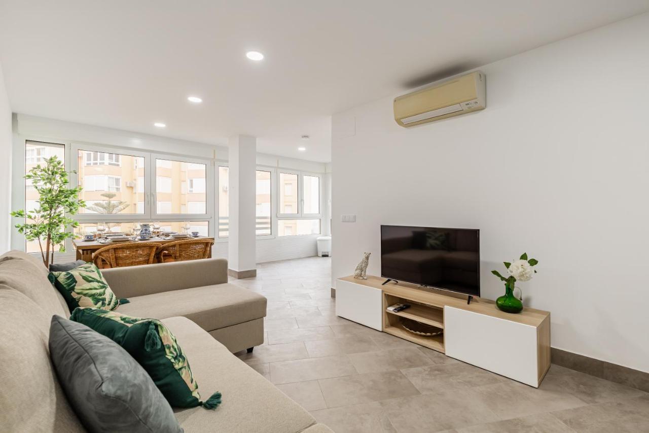 Modern Apartment Steps From The Beach Torrox Zewnętrze zdjęcie